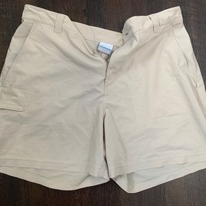 Columbia PFG fishing shorts